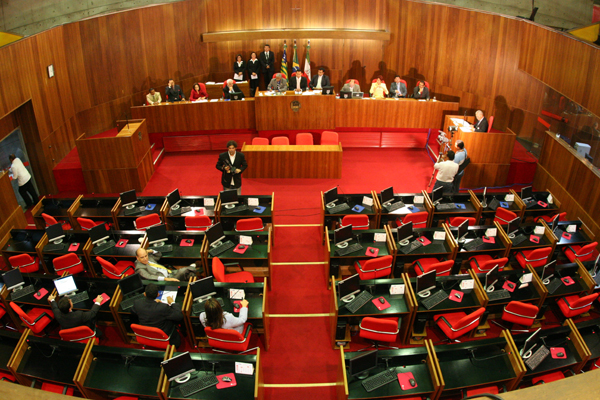 Cultura Evanglica  penalizada pela falta de representatividade na Assembleia Legislativa do Piau