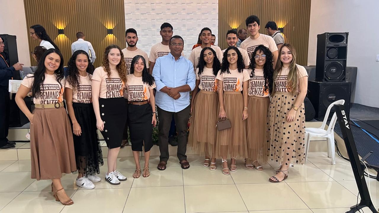 Assembleia de Deus da Piarra celebra grande festividade com participao da juventude e do departamento de senhoras